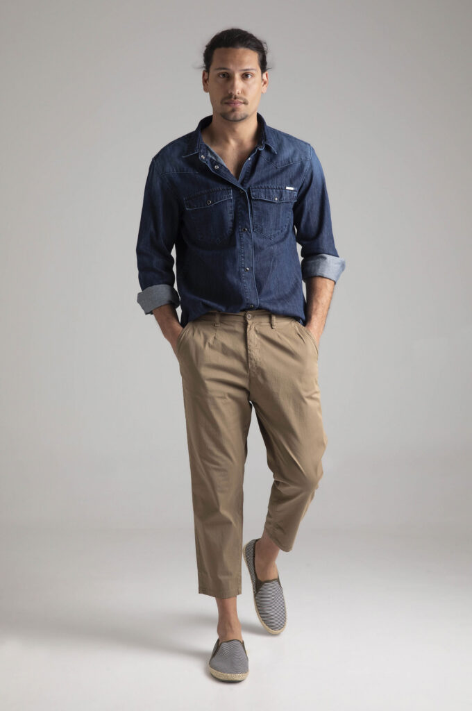 Regular fit chino trousers - New Denim